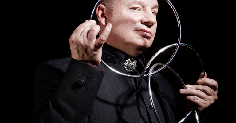 Dean Meredith: Cabaret Magic Shows in 2024